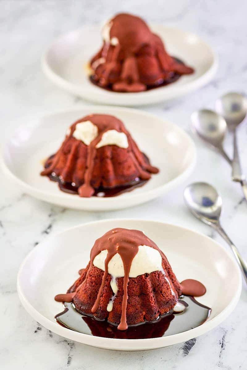 three copycat Chili's molten lava cake desserts.