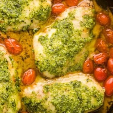 copycat Olive Garden Chicken Margherita in a skillet.