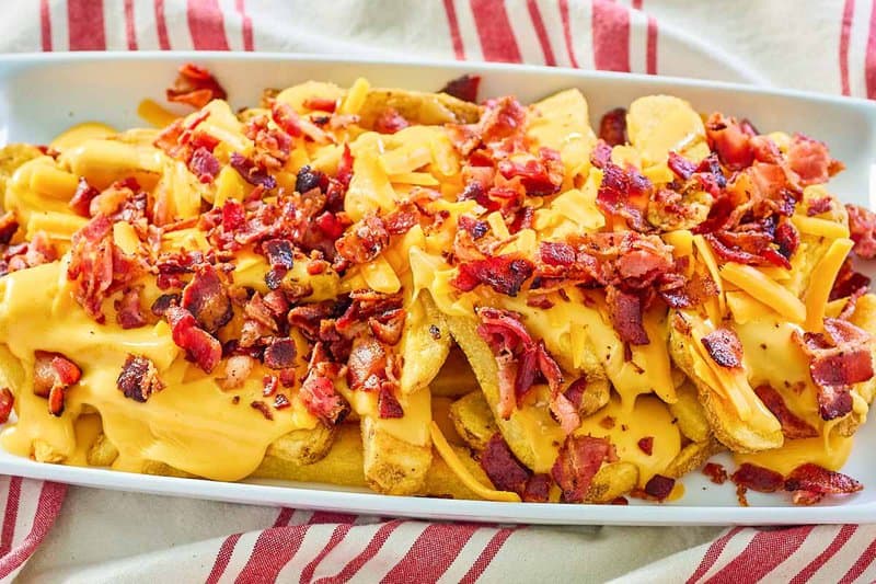 copycat Wendy's Baconator fries on a platter.