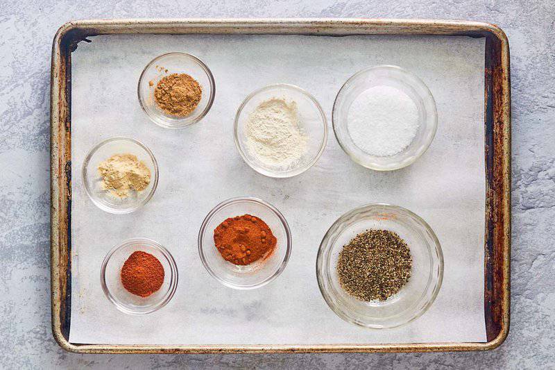 Outback steak seasoning ingredients on a tray.