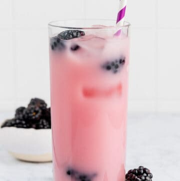 copycat Starbucks violet drink and blackberries.