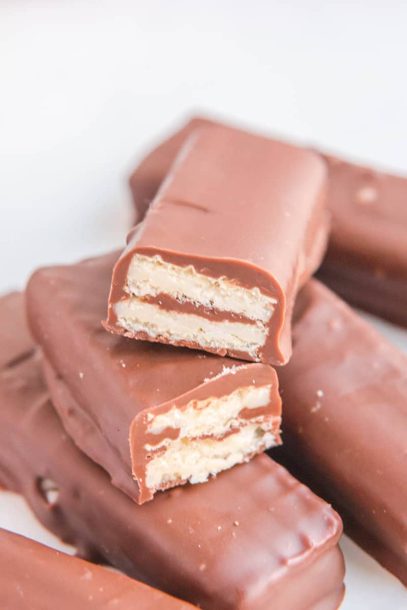 Homemade Kit Kat Bars - CopyKat Recipes