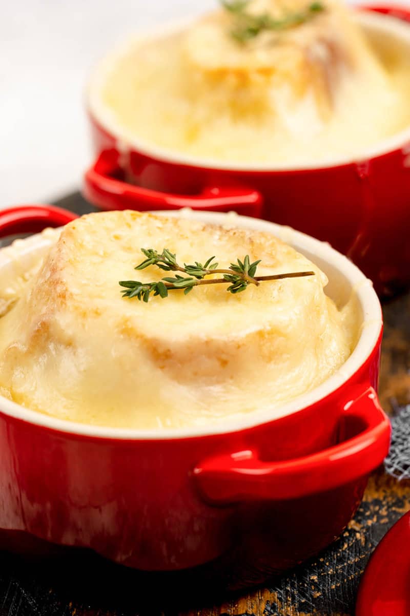 Onion soup gratinee in bowls.