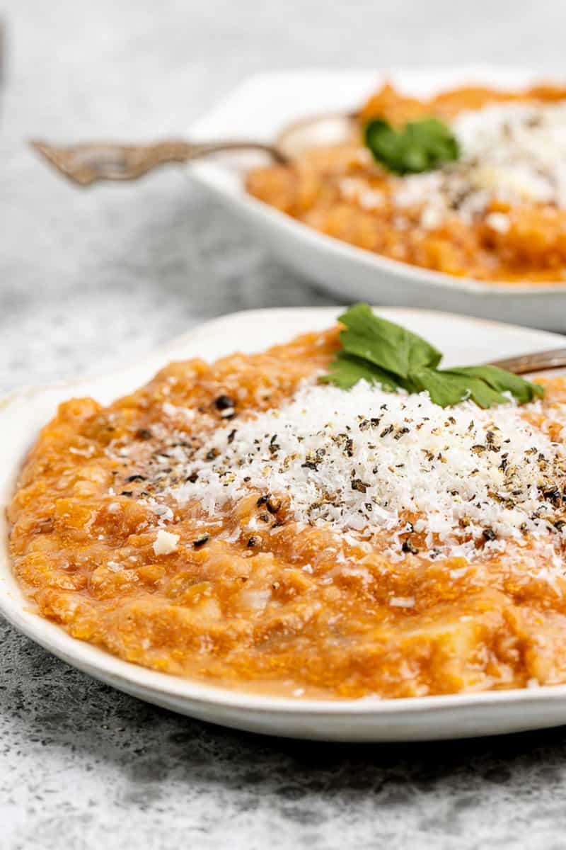 Copycat Tosi's minestrone soup in bowls.