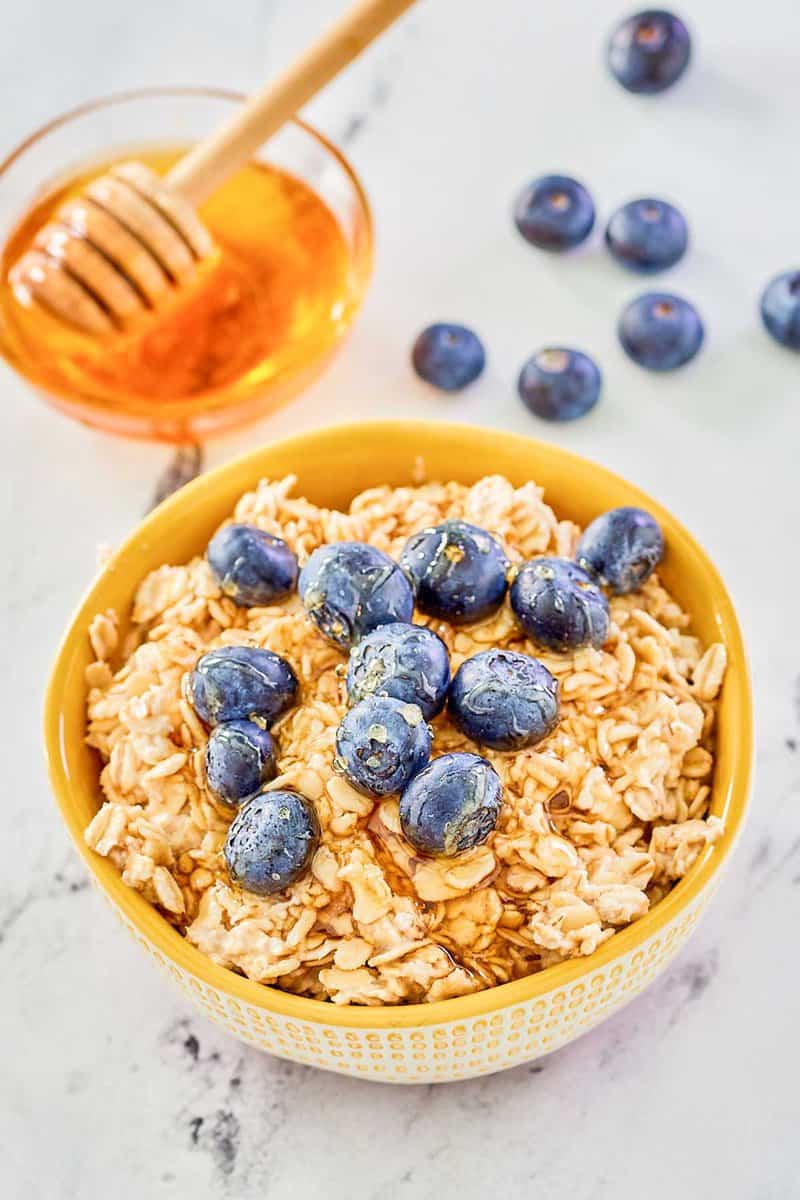 Blueberry Overnight Oats - Flavor the Moments