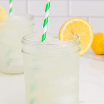 Copycat Starbucks lemonade garnished with a lemon slice.