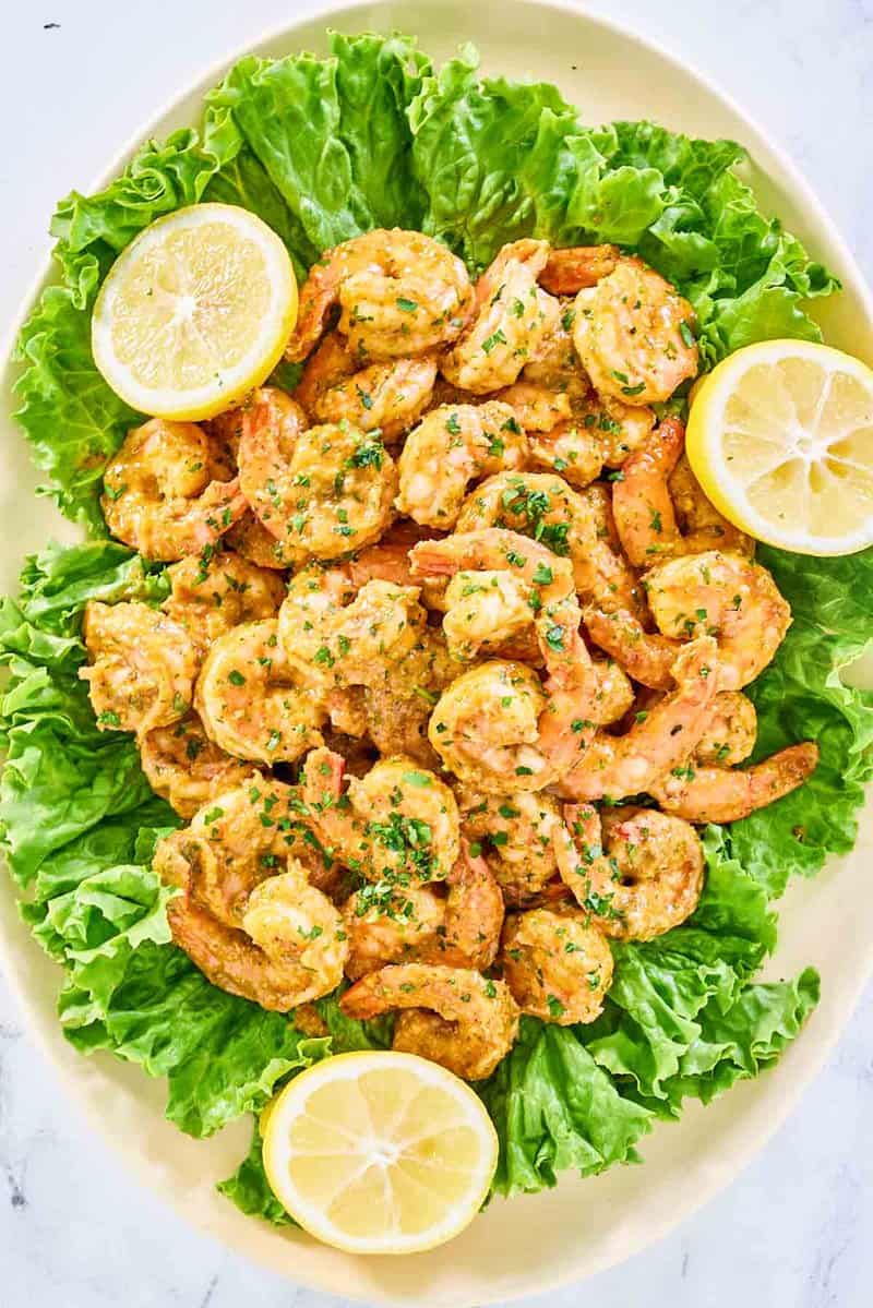 Steamed Jumbo Shrimp with Cocktail Sauce and Remoulade (1 lb)