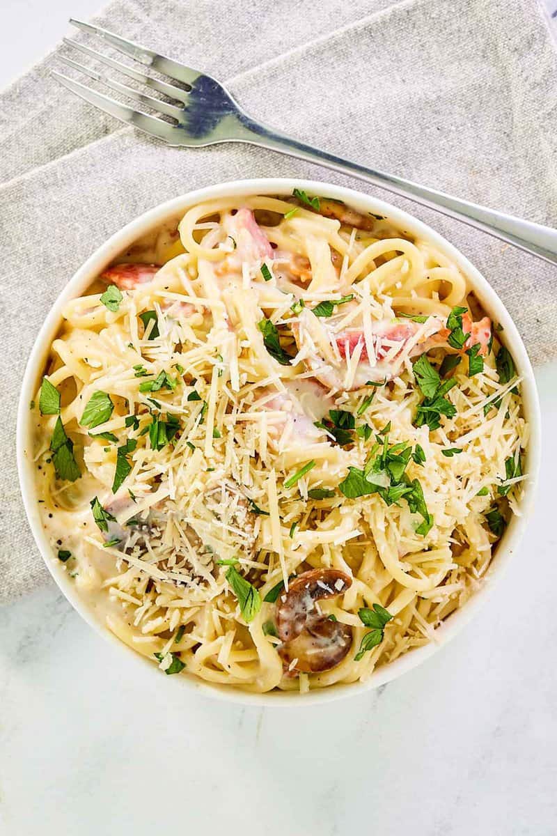 A bowl of copycat Olive Garden carbonara.