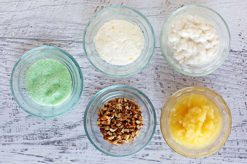 Copycat Furr's Cafeteria lime jello crockery   ingredients successful  bowls.