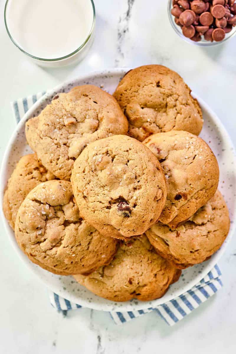 Copycat Panera kitchen sink cookies piled on a plate.