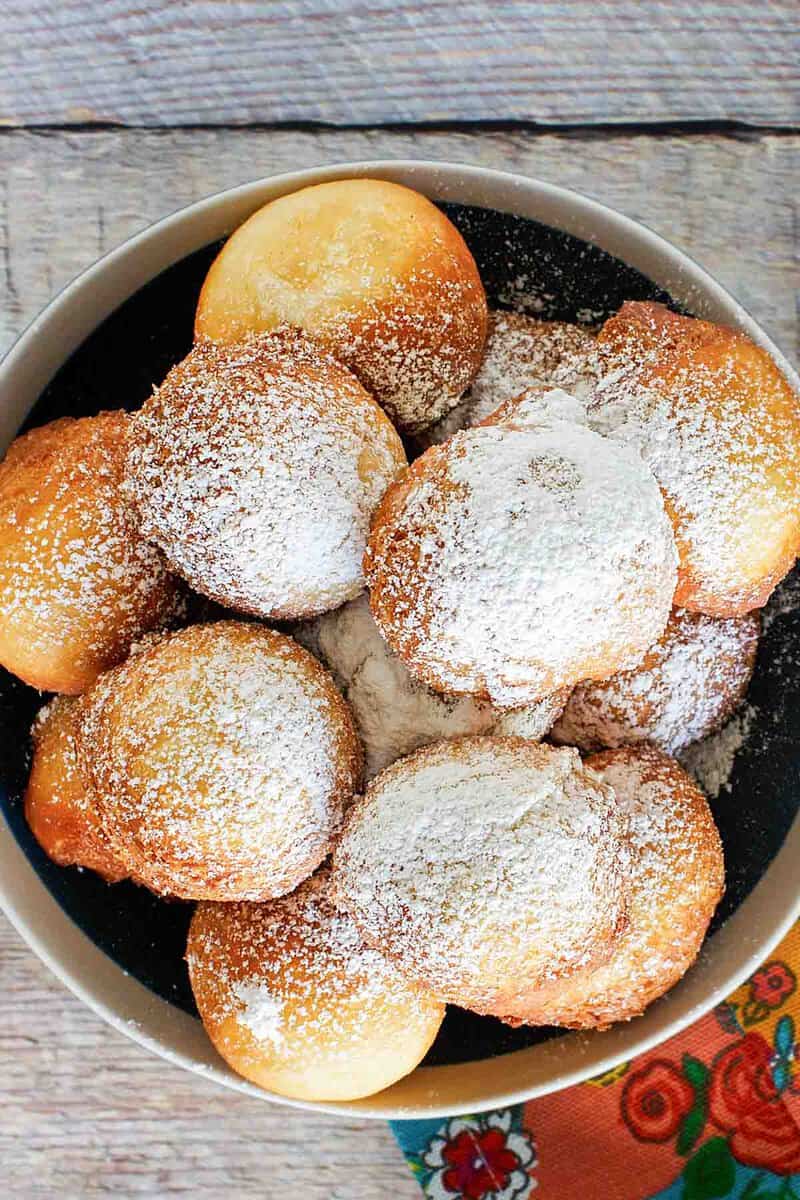 A bowl of copycat Denny's pancake puppies.