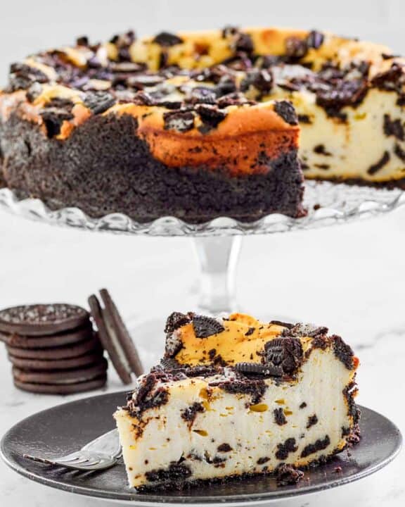 Copycat Cheesecake Factory Oreo cheesecake and some oreo cookies.