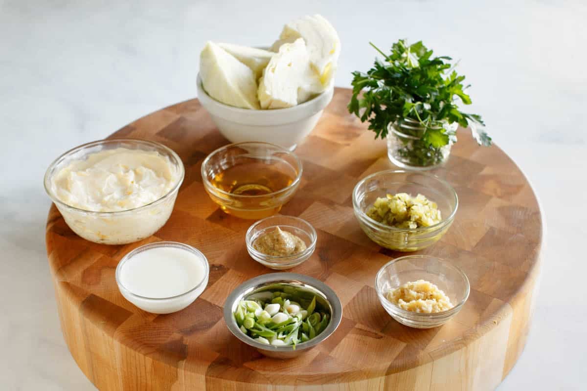 Cabbage, parsley, green onion, buttermilk, sour cream, and horseradish.