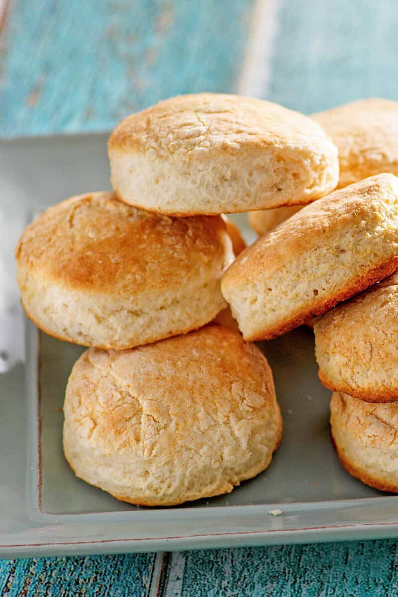 Copycat Cracker Barrel buttermilk biscuits on a plate.