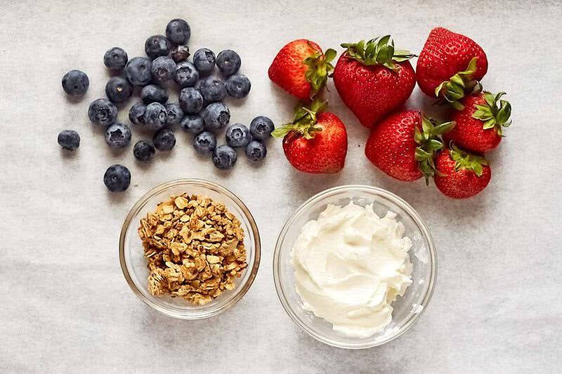 Copycat McDonald's fruit and yogurt parfait ingredients.