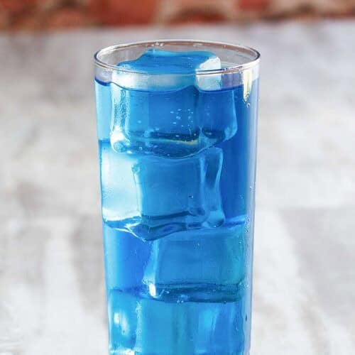 Copycat Sonic ocean water drink in a tall glass.