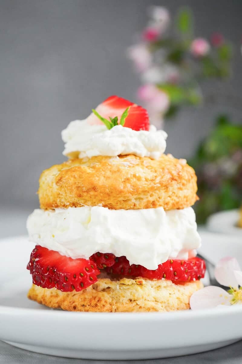 Copycat Ted's strawberry shortcake on a plate.