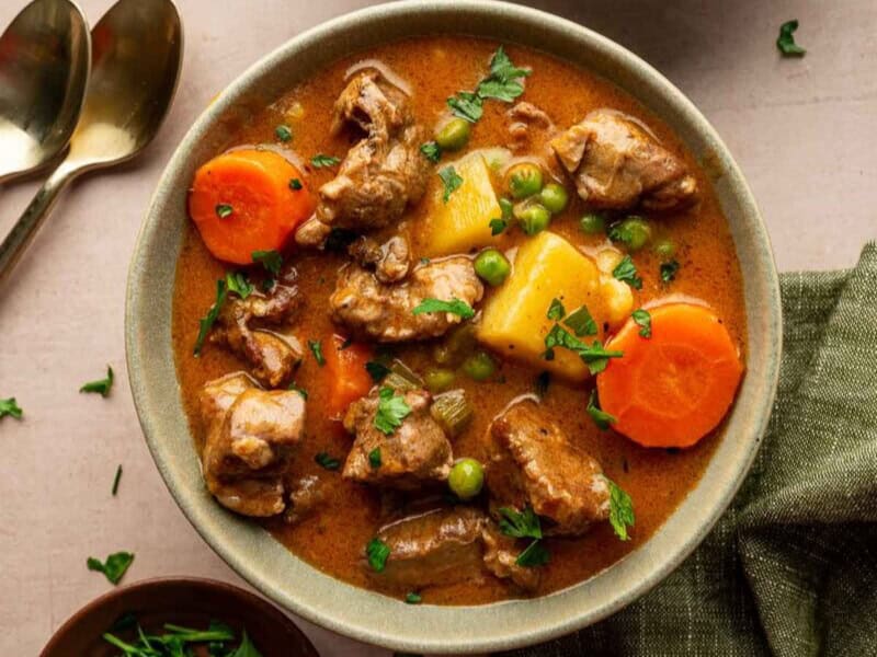 A bowl of lamb stew.