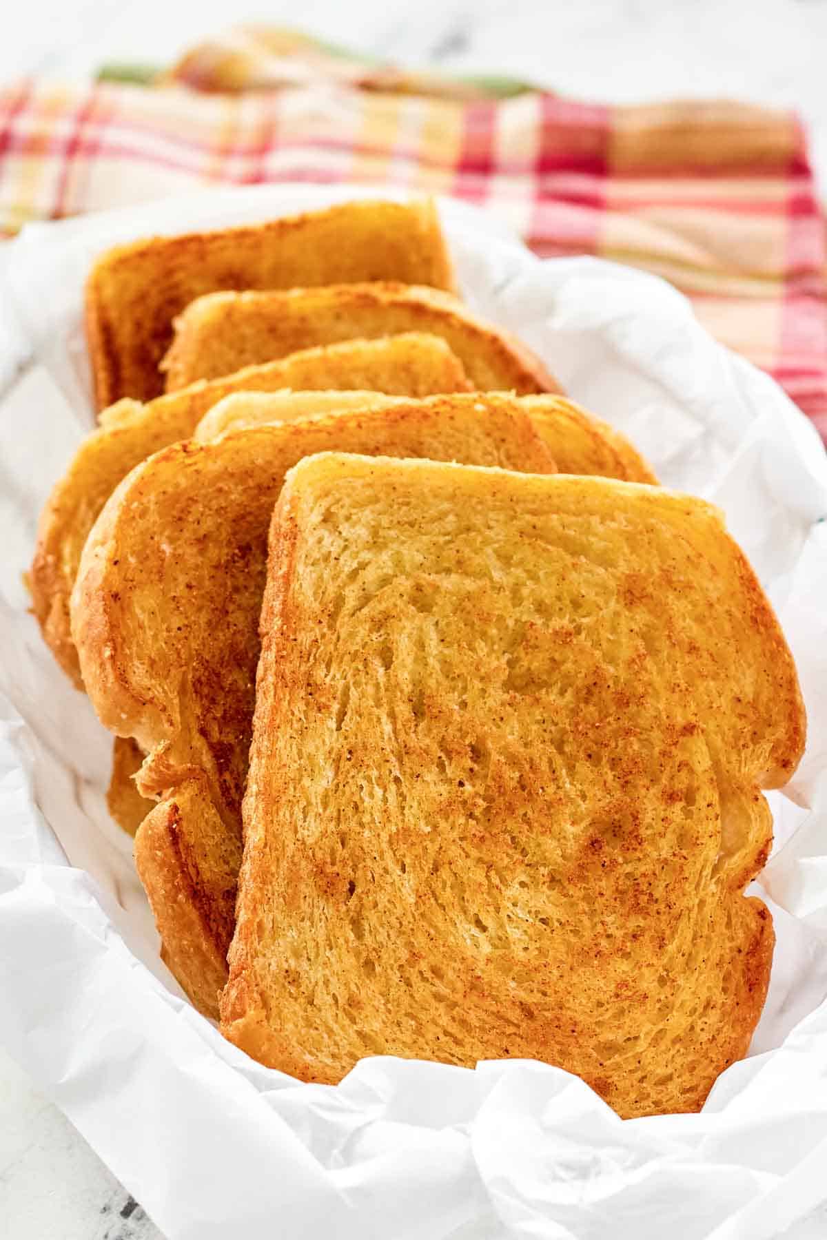 A basket of thick garlic toast.