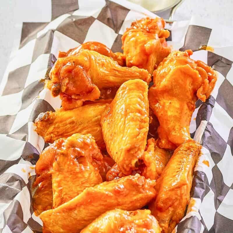 Chicken wings tossed with buttery Louisiana hot sauce.