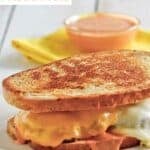 A copycat Steak 'n Shake Frisco melt sandwich served with Frisco sauce.